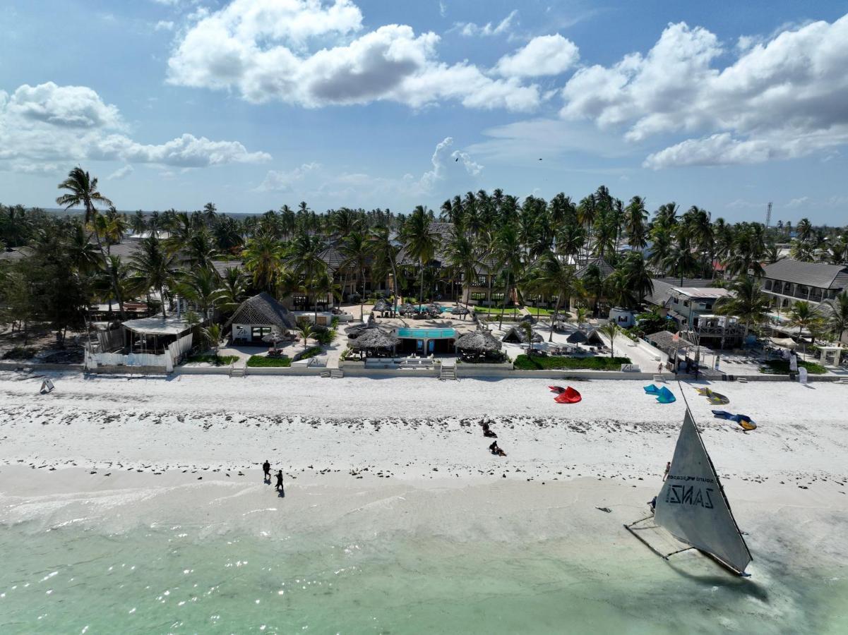 Отель Zula Zanzibar Падже Экстерьер фото