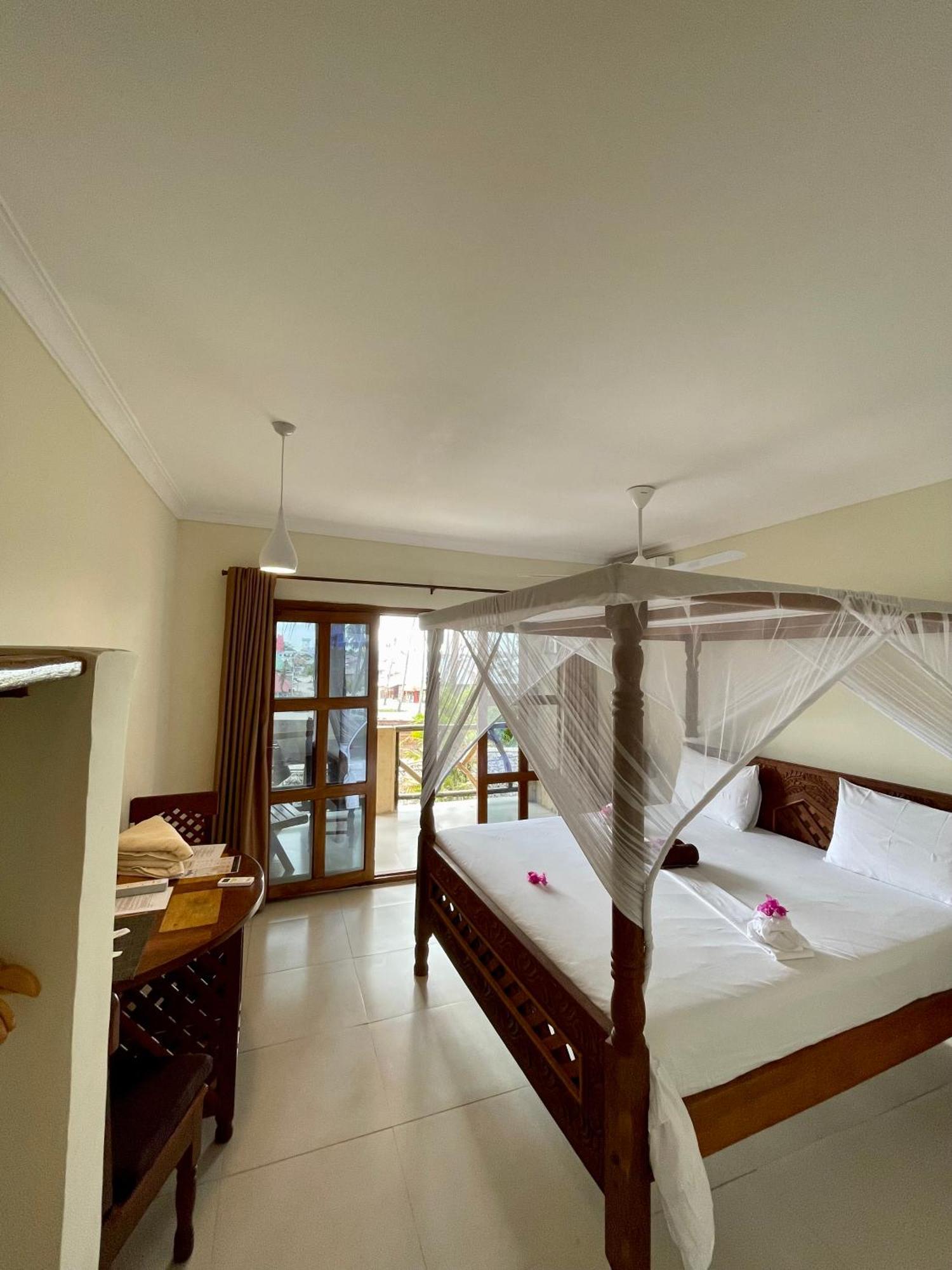 Отель Zula Zanzibar Падже Номер фото